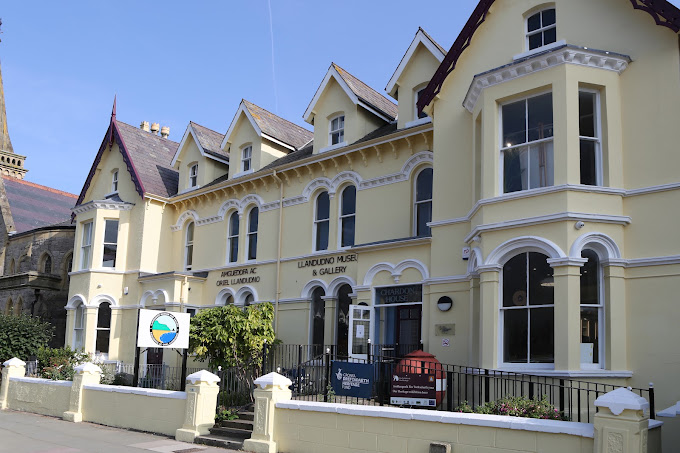 Amgueddfa Llandudno Museum Travel | Museums