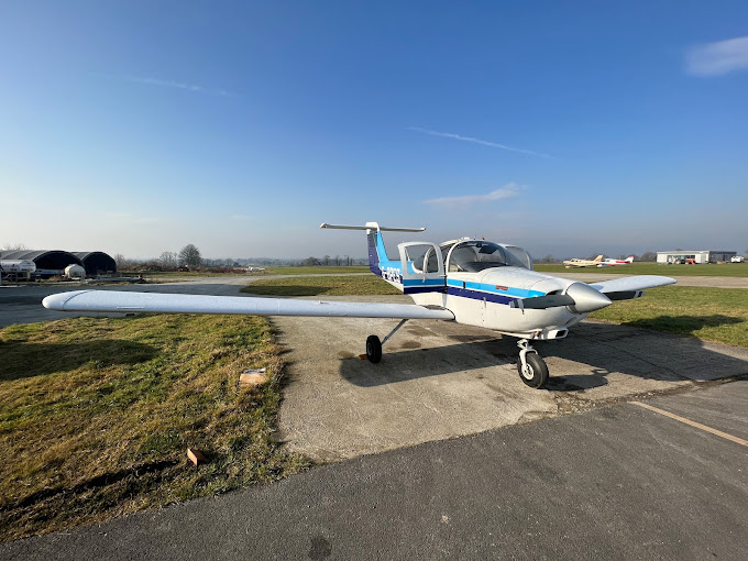 Bagby Airfield EGNG Travel | Airport