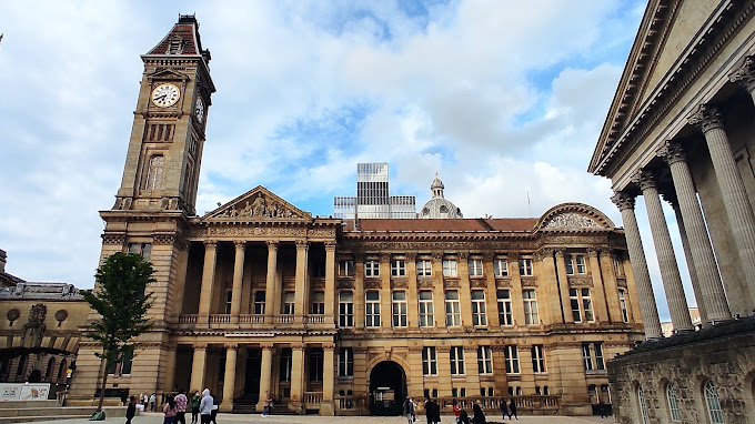 Birmingham Museum & Art Gallery Logo