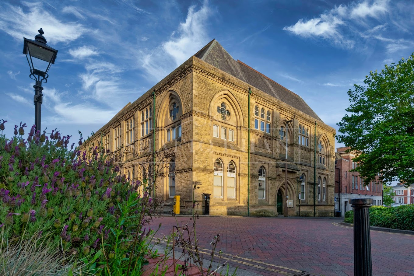 Blackburn Museum and Art Gallery Logo