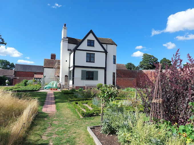 Boscobel House and The Royal Oak Travel | Museums