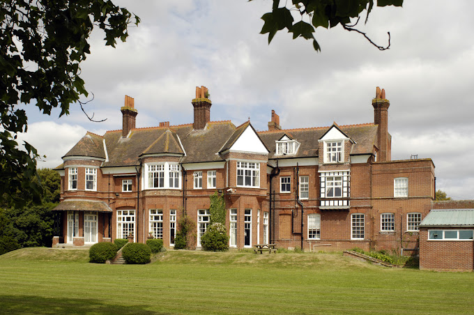 Bramfield House School Education | Schools