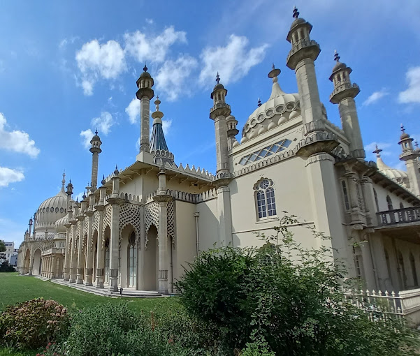 Brighton Museum & Art Gallery Logo