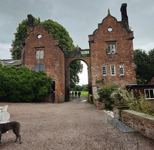 Capesthorne Hall Travel | Museums