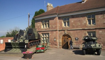 Castle & Regimental Museum Logo