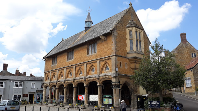 Castle Cary and District Museum Logo