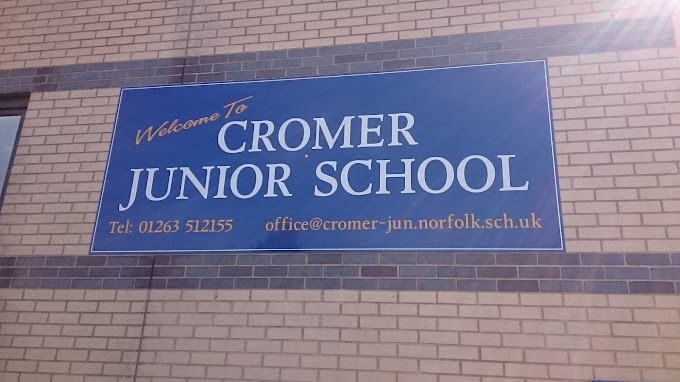 Cromer Junior School Logo