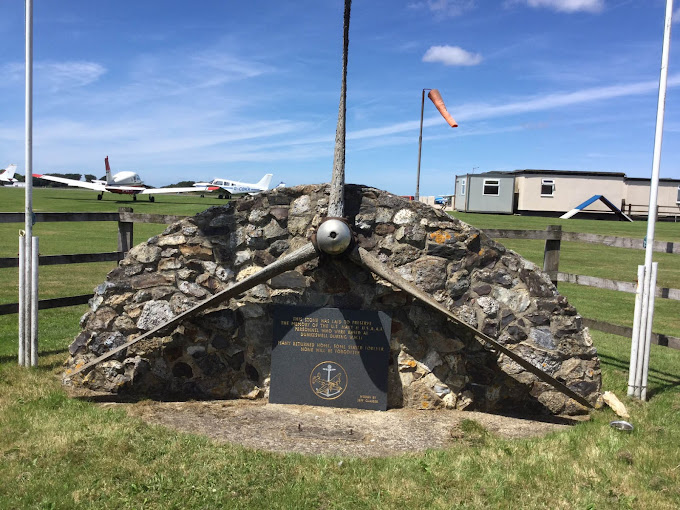 Dunkeswell Airfield Heritage Centre Logo