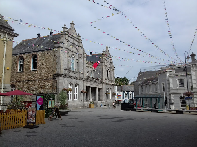 Falmouth Art Gallery|Museums|Travel