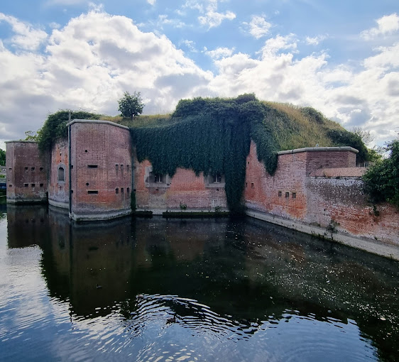 Fort Brockhurst Travel | Museums