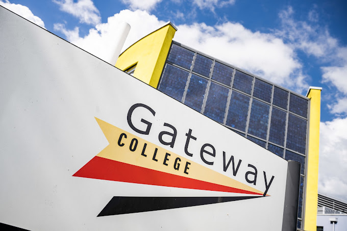 Gateway College, Hamilton - Logo