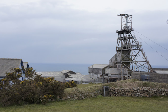 Geevor Tin Mine Logo