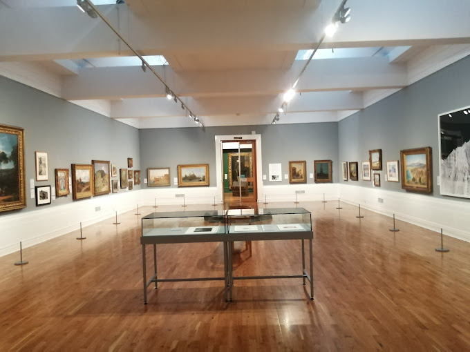 Graves Gallery Travel | Museums