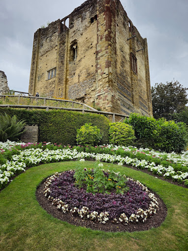 Guildford Castle Travel | Museums