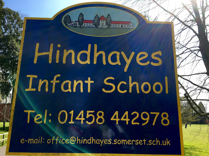 Hindhayes Infant School Logo