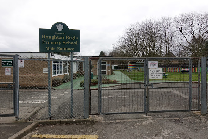 Houghton Regis Primary School Education | Schools