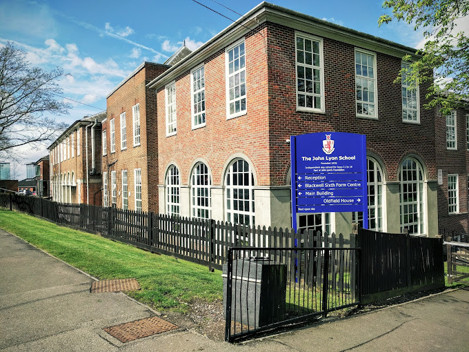 John Lyon School - Senior Campus Education | Schools