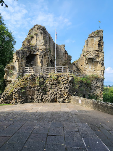 Knaresborough Castle and Courthouse Museum Logo