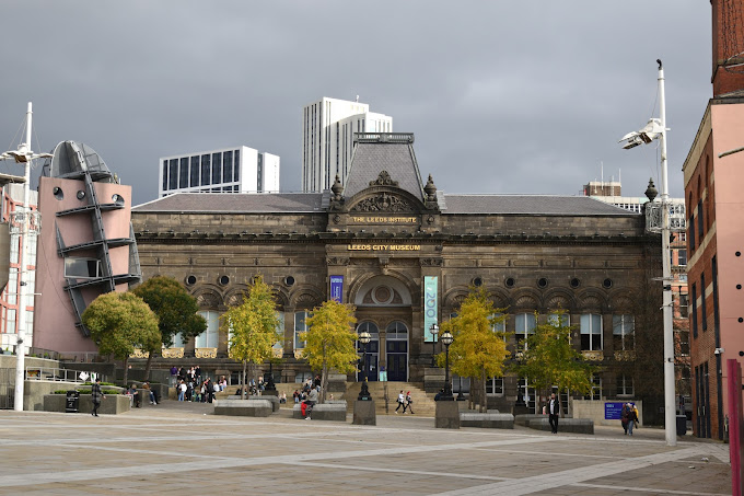 Leeds City Museum - Logo