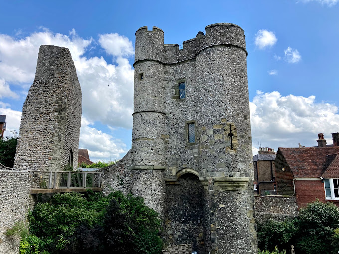 Lewes Castle & Museum - Logo