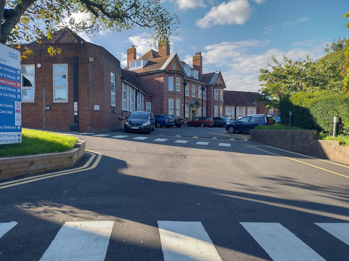 Lewes Victoria Hospital - Logo