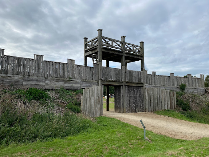 Lunt Roman Fort Logo