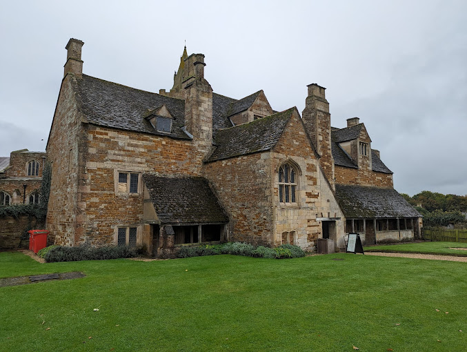 Lyddington Bede House Travel | Museums