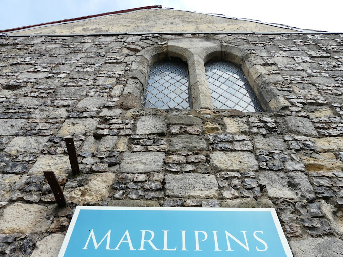 Marlipins Museum - Logo