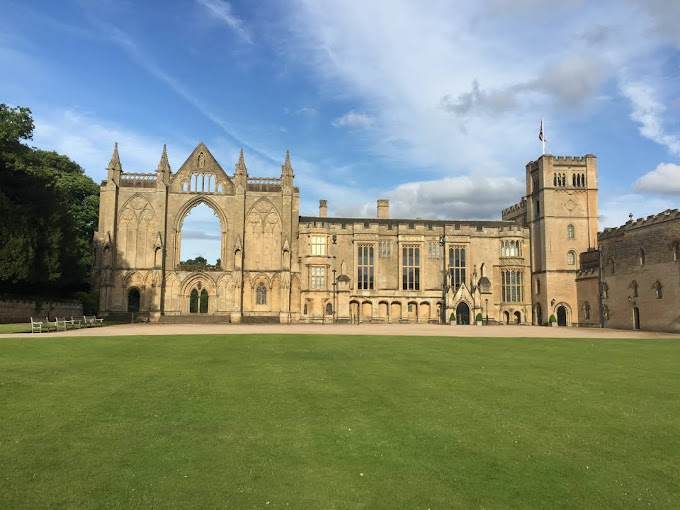 Newstead Abbey - Logo