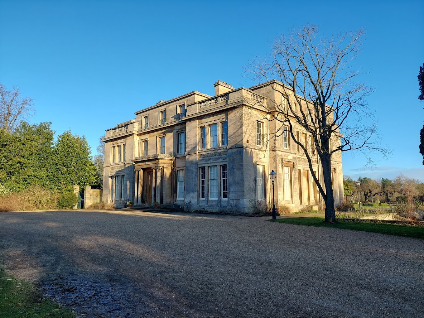 Normanby Hall Country Park Logo