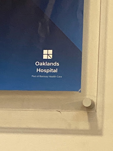 Oaklands Hospital - Logo