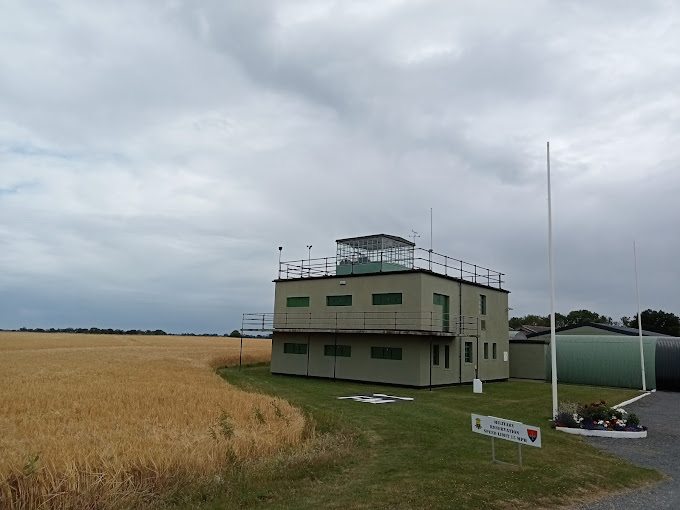 Parham Airfield Museum Logo