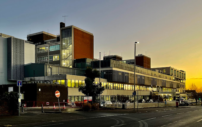 Poole Hospital - Logo