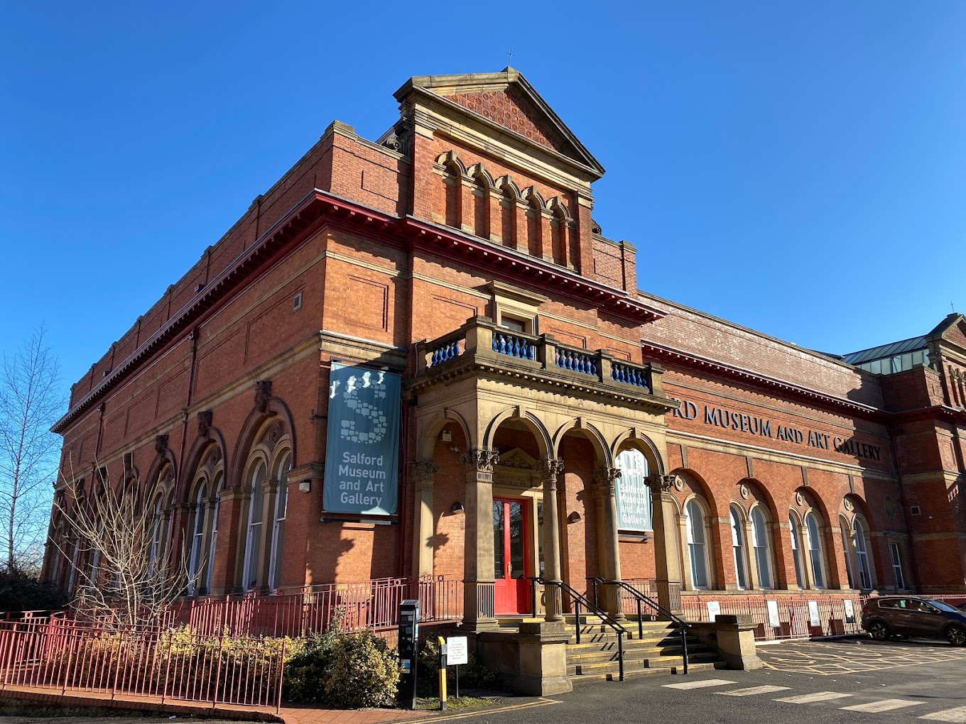 Salford Museum and Art Gallery Logo