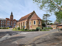 St Peter's Hospital - Logo