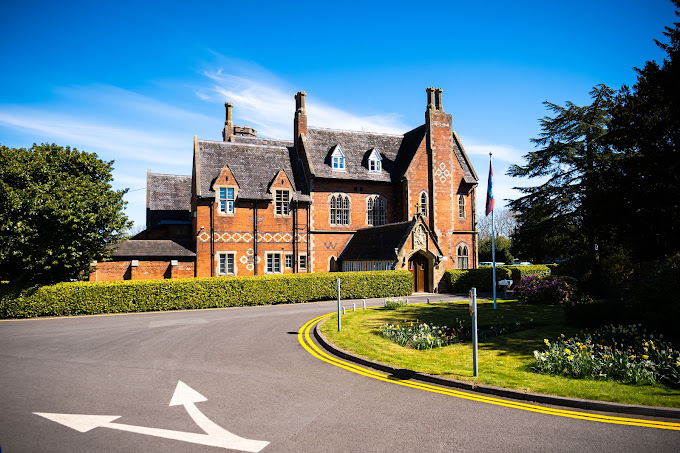 Stafford Grammar School Education | Schools