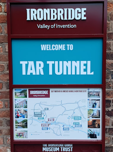 Tar Tunnel|Museums|Travel