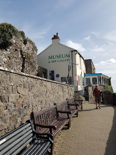 Tenby Museum and Art Gallery - Logo