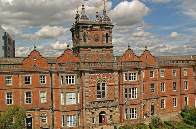 Thackray Museum of Medicine Logo