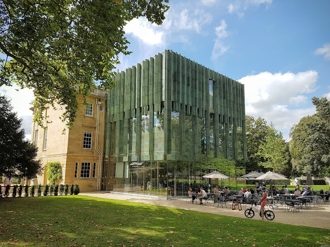 The Holburne Museum Logo