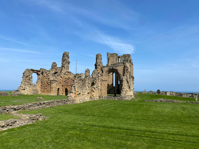 Tynemouth Castle and Priory - Logo