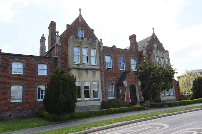 University of Reading Logo