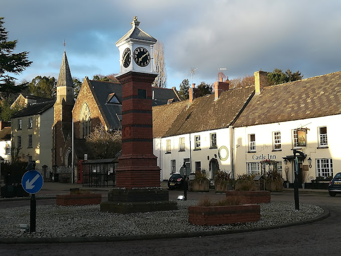 Usk Rural Life Museum Logo