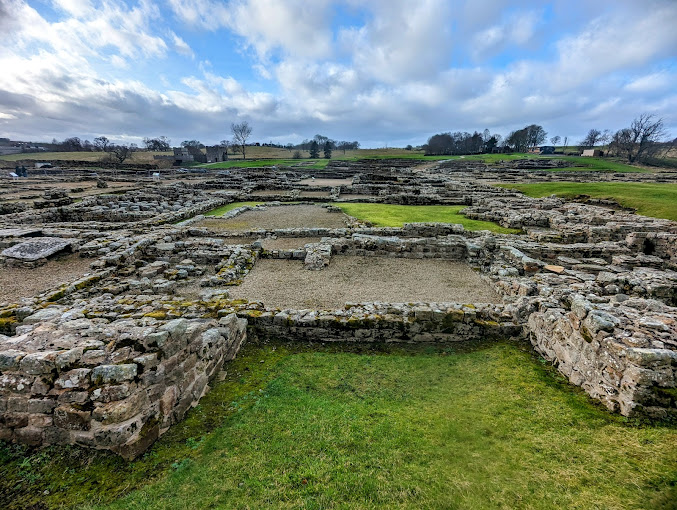 Vindolanda Logo