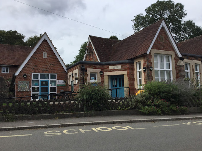 West Tytherley CE Primary School - Logo